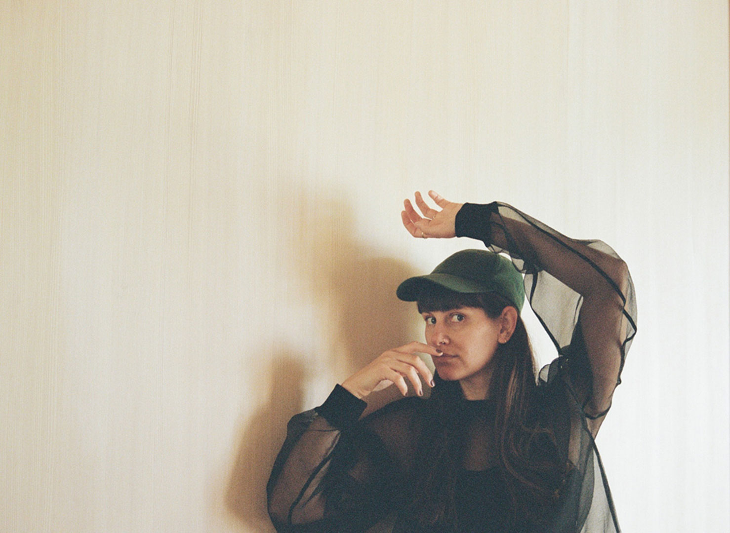 Lucia-Leena-1-_THUMB_WEB