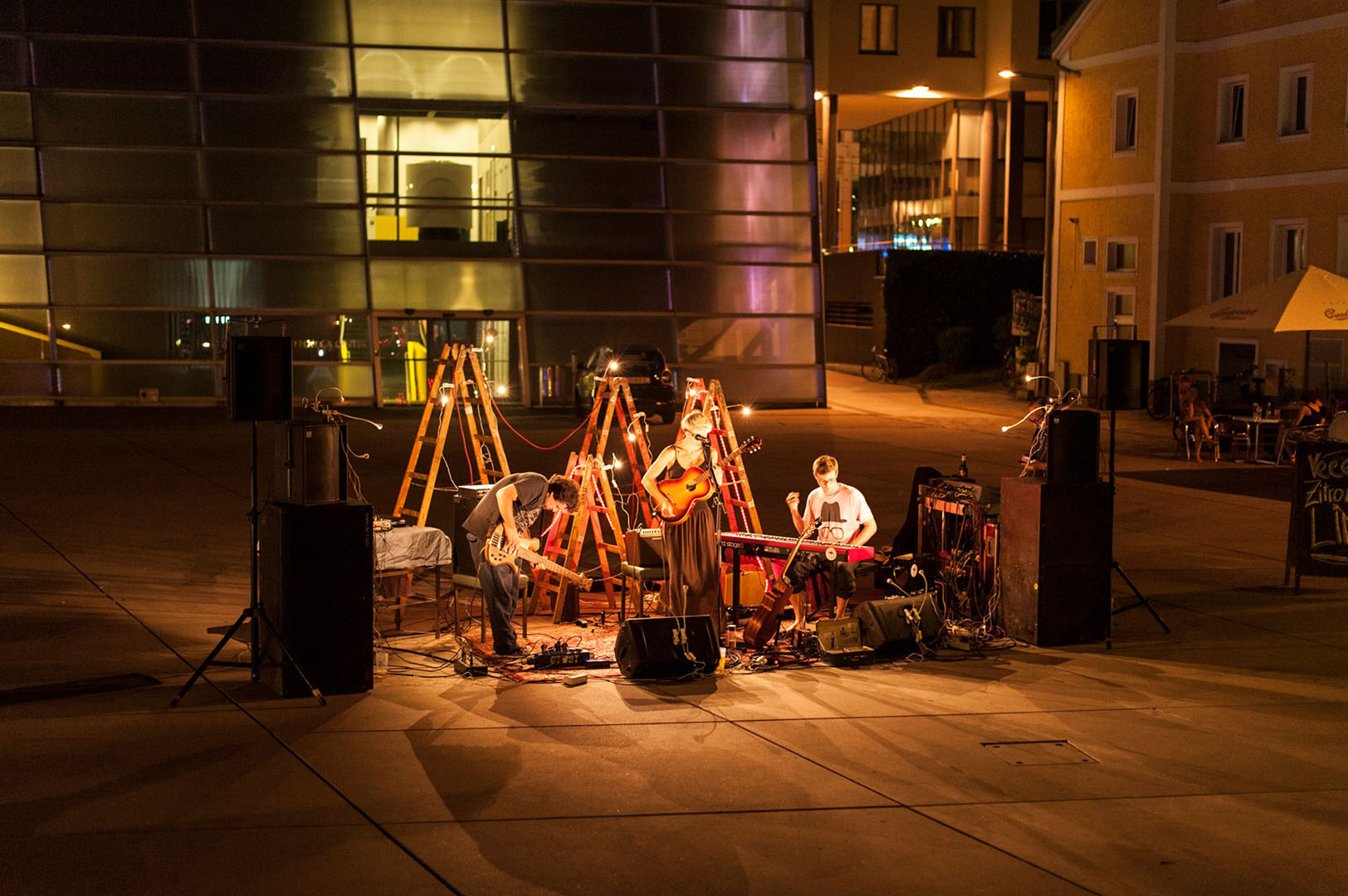 11873108_10153231665819051_480345264_o